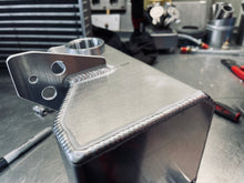 Aluminium header tank